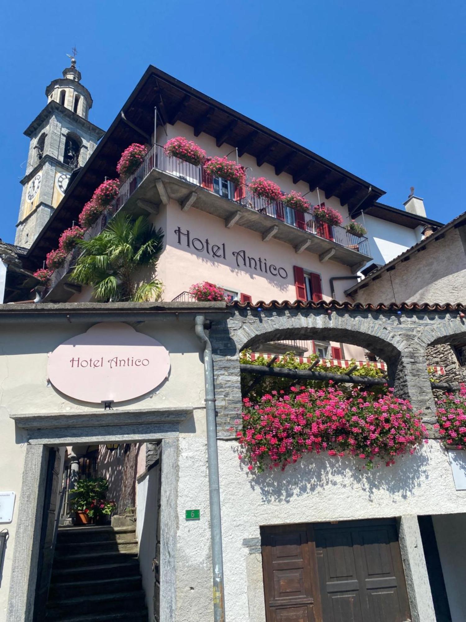 Hotel Antico Intragna Exteriör bild